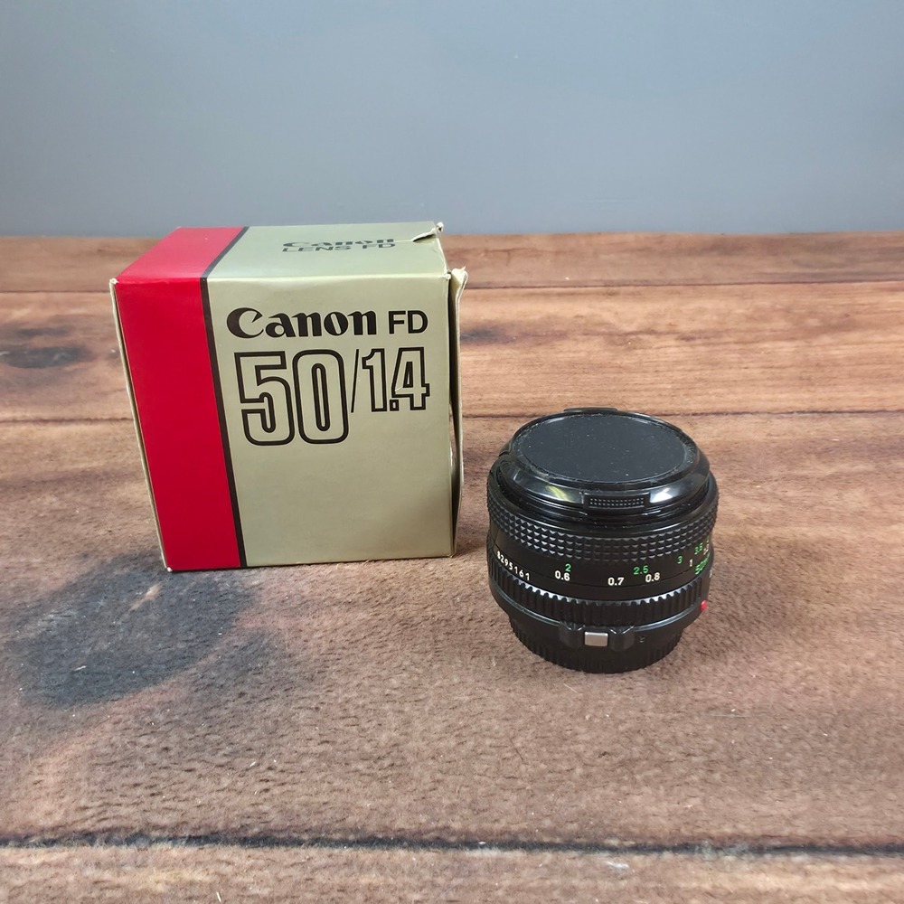 Canon FD 50mm f/1.8 Lens 50mm Black Good Vintage Prime Manual Focus Boxed